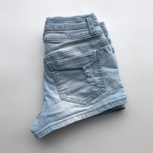 High waisted distressed denim shorts - Picture 7 of 7